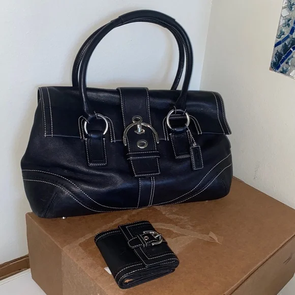 Coach purse handbag black 13"×10" with wallet - Picture 3 of 16